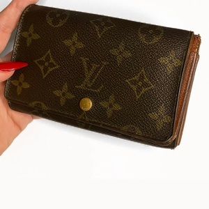 Louis Vuitton Vintage wallet